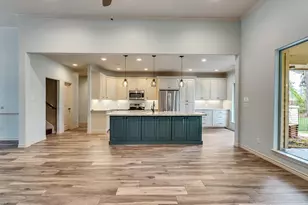 18005 Cindy Ln, Conroe, TX 77302 - Photo 11