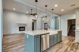 18005 Cindy Ln, Conroe, TX 77302 - Photo 19