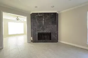 2106 Cherry Hills Dr, League City, TX 77573 - Photo 11