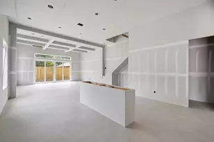 1320 Alexander St, Houston, TX 77008 - Photo 11