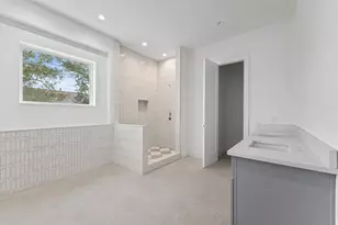 1320 Alexander St, Houston, TX 77008 - Photo 17