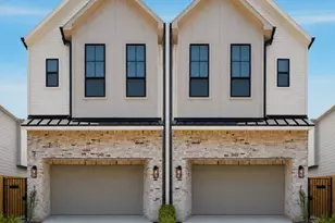 1320 Alexander St, Houston, TX 77008 - Photo 1