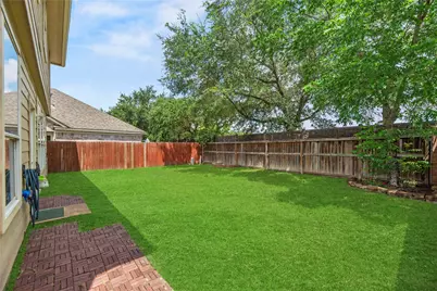 18318 Alemarble Oak Street, Cypress, TX 77429 - Photo 3