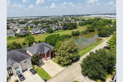 7819 Heron Lakes Drive, Houston, TX 77064 - Photo 41