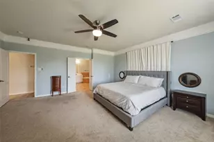7819 Heron Lakes Dr, Houston, TX 77064 - Photo 23