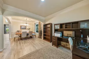 7819 Heron Lakes Dr, Houston, TX 77064 - Photo 9