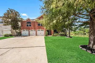 7819 Heron Lakes Dr, Houston, TX 77064 - Photo 3