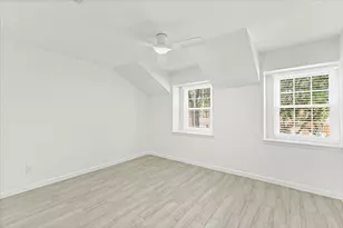 1911 Sherwood Forest St, Houston, TX 77043 - Photo 13