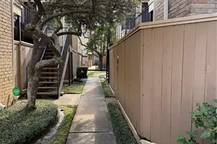 706 Bering Dr, Houston, TX 77057 - Photo 3