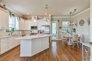 6 Compass Cir, Galveston, TX 77554 - Photo 19