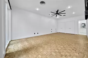 33 River Hollow Ln, Houston, TX 77027 - Photo 13