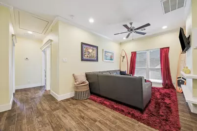 827 Hawthorne Road, Clear Lake Shores, TX 77565 - Photo 25