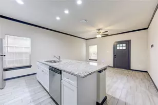 8103 Glass St, Houston, TX 77016 - Photo 5