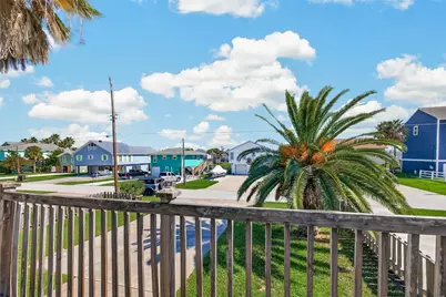 16606 Bermuda Way, Jamaica Beach, TX 77554 - Photo 21
