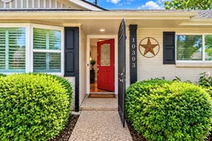 10303 Greenwillow St, Houston, TX 77035 - Photo 7