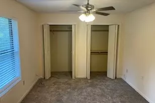 138 -B Summer Pl, Huntsville, TX 77340 - Photo 5