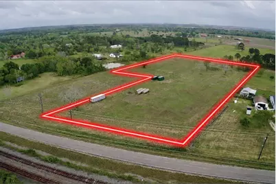 9715 County Road 171, Liverpool, TX 77577 - Photo 3
