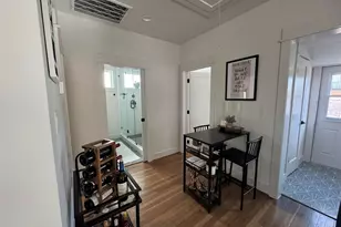 1033 Adele St, Houston, TX 77009 - Photo 9