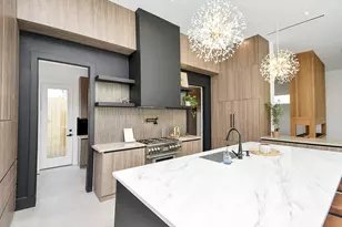 5414 John Dreaper Dr, Houston, TX 77056 - Photo 13