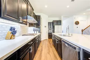 22822 Alderdale Ln, Tomball, TX 77375 - Photo 9