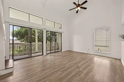 180 April Point Drive S, Conroe, TX 77356 - Photo 25