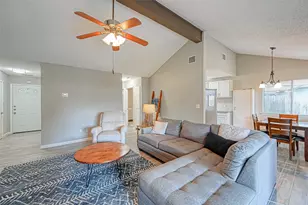 22622 John Rolfe Ln, Katy, TX 77449 - Photo 5