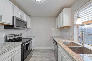 22622 John Rolfe Ln, Katy, TX 77449 - Photo 7