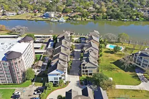 18727 Egret Oaks Ln, Webster, TX 77058 - Photo 17