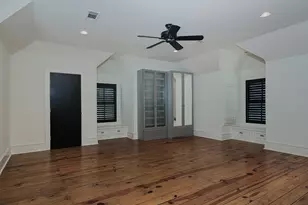 30 E Bay Blvd, The Woodlands, TX 77380 - Photo 29