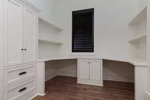 30 E Bay Blvd, The Woodlands, TX 77380 - Photo 33