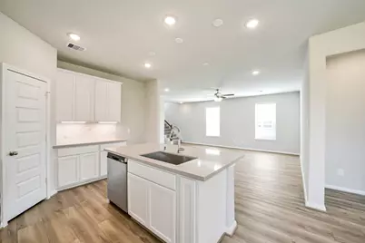 4207 Sternside Lane, Houston, TX 77053 - Photo 9