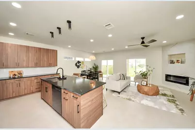 319 E Gulf Street, Baytown, TX 77520 - Photo 13