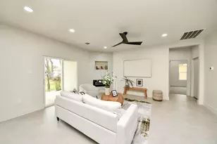 319 E Gulf St, Baytown, TX 77520 - Photo 19