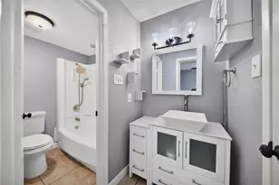 9009 Richmond Ave, Houston, TX 77063 - Photo 11