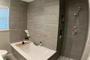 3027 Guese Rd, Houston, TX 77018 - Photo 17