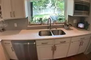 3027 Guese Rd, Houston, TX 77018 - Photo 5