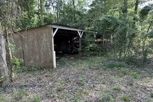 110 Stewart St, Coldspring, TX 77331 - Photo 9