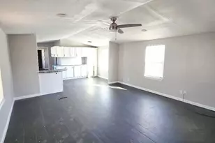 310 Paddock Rd, Willis, TX 77378 - Photo 3