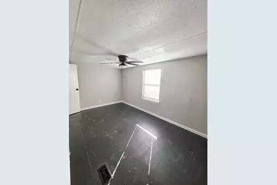 310 Paddock Road #5, Willis, TX 77378 - Photo 9