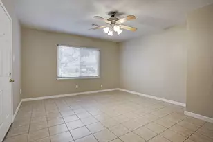 6713 Barney Rd, Houston, TX 77092 - Photo 3