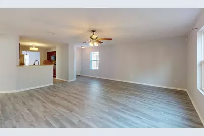 9877 Lace Flower Way, Conroe, TX 77385 - Photo 5