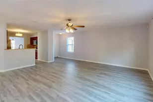 9877 Lace Flower Way, Conroe, TX 77385 - Photo 5