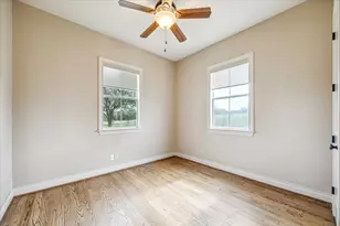 955 Spring Creek Rd, Brenham, TX 77833 - Photo 9