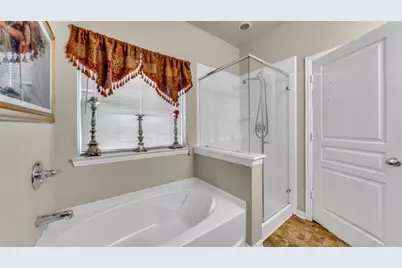 2201 Moonstone Court, Texas City, TX 77591 - Photo 11