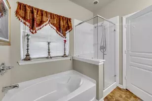 2201 Moonstone Ct, Texas City, TX 77591 - Photo 11