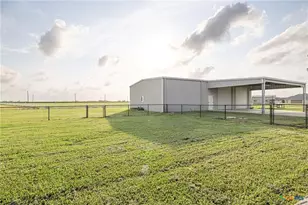 45 Blue Heron Dr N, Port Lavaca, TX 77979 - Photo 17