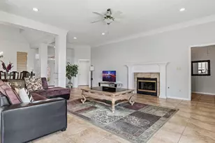 2107 Ave K, Nederland, TX 77627 - Photo 9