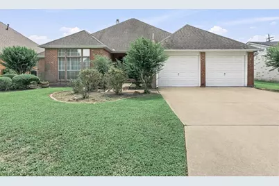 2107 Avenue K, Nederland, TX 77627 - Photo 1