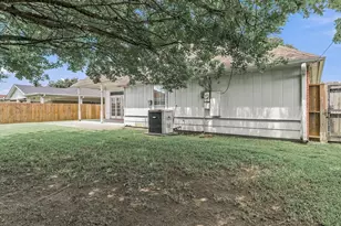 2107 Ave K, Nederland, TX 77627 - Photo 33