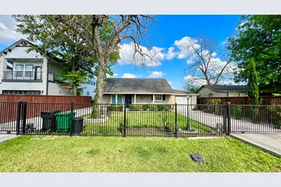 7518 Gracia Street, Houston, TX 77037 - Photo 1